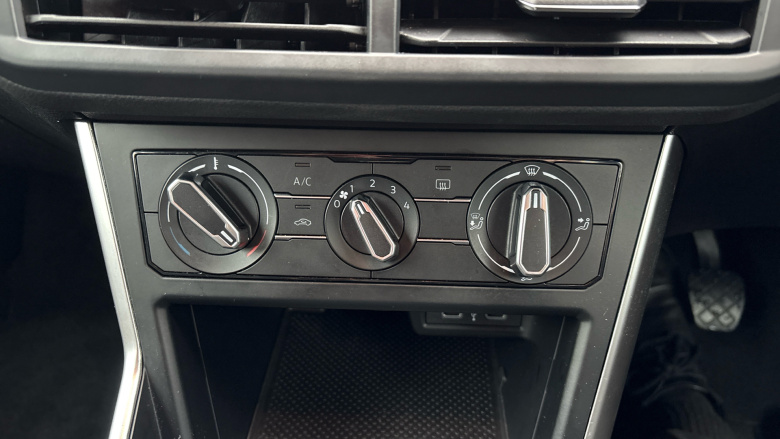 Volkswagen Polo 1.0 TSI Life 5dr Petrol Hatchback